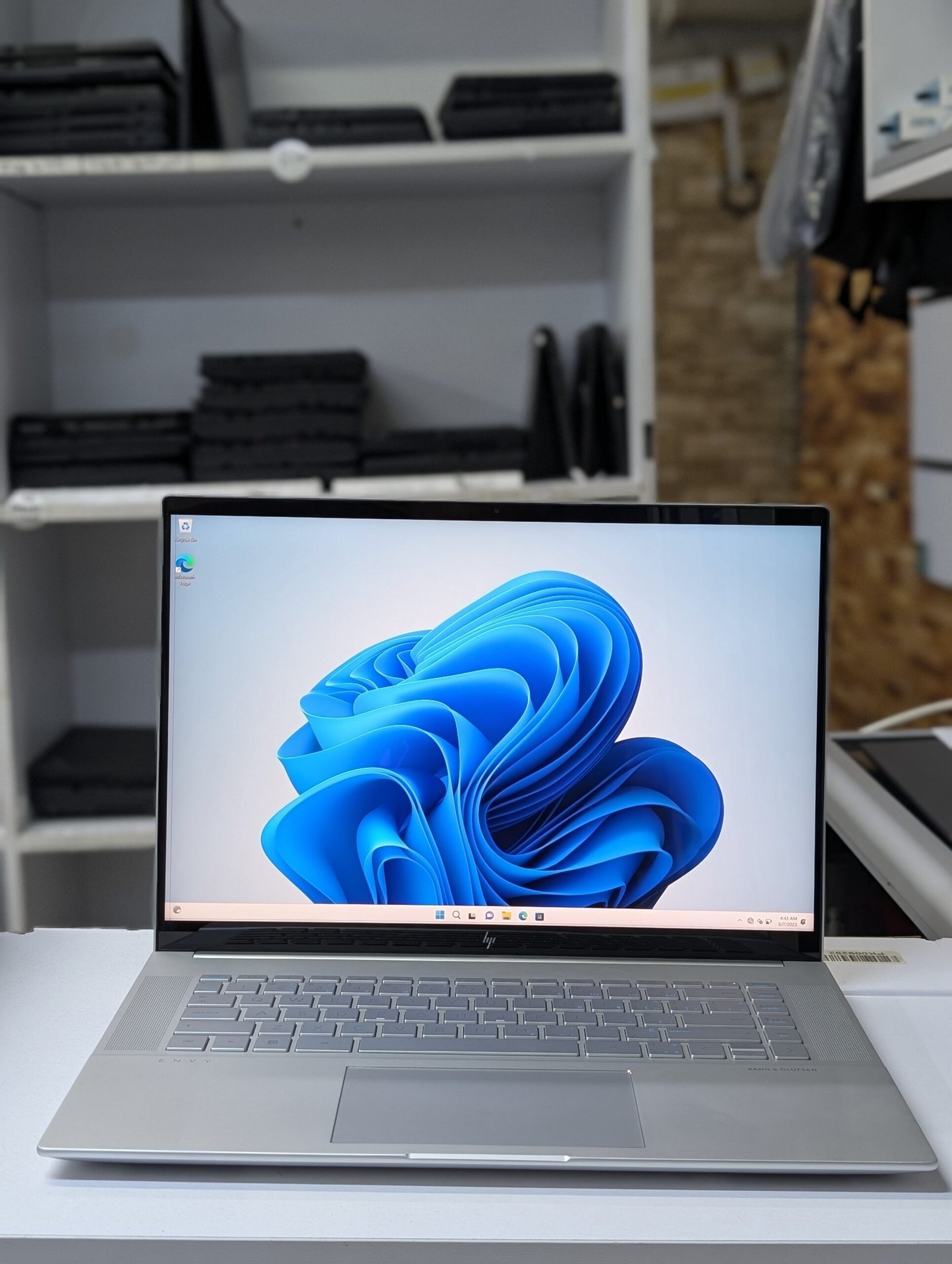 HP Envy 16 – Core i7 12th Gen · 16GB RAM · 1TB SSD · Arc A370M 4GB · Touchscreen