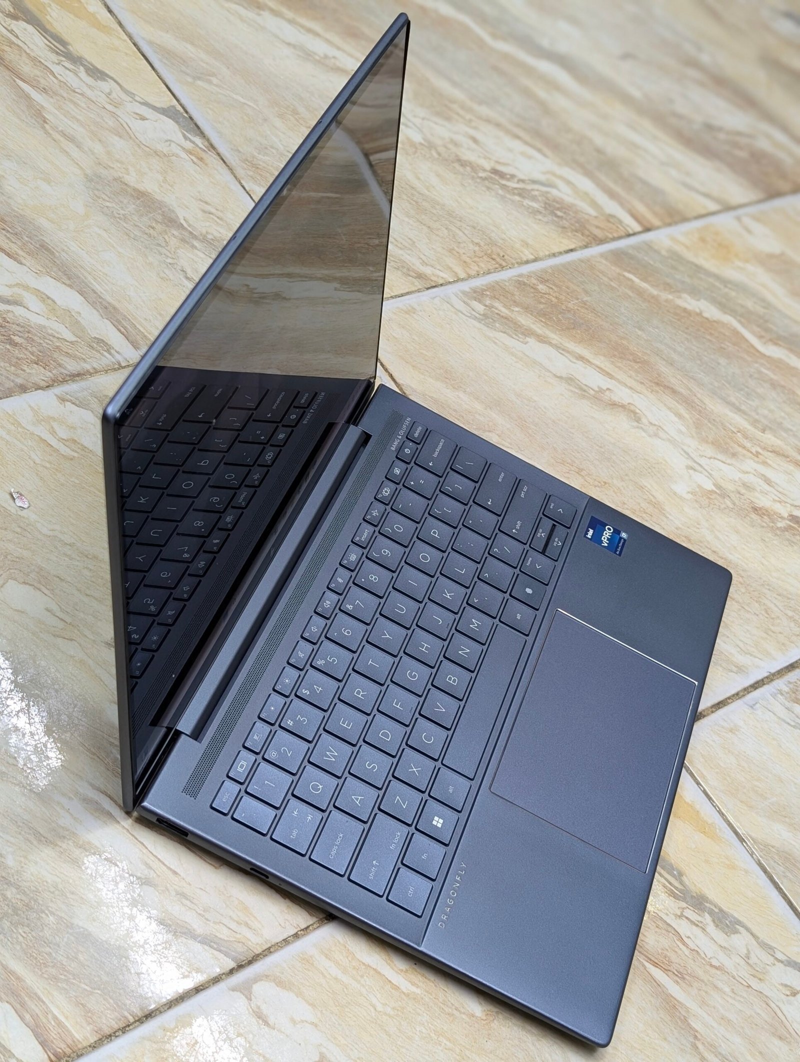 HP Dragonfly G3 12th Gen Intel Core i7 13.5" WUXGA Touchscreen Display 32GB RAM 512GB SSD Intel Iris Xe Graphics 6 Months Warranty ExUK Laptop - Image 3